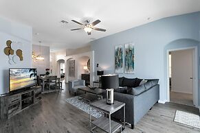 Immaculate 4 Bedrooms 3 Bathroom in Windsor Palms