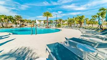 Luxury Town Home With Splash Pool in Solara Resort