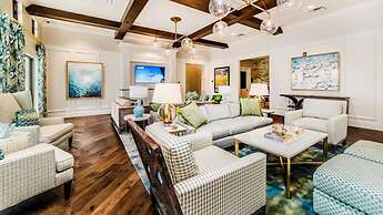 Luxury Town Home With Splash Pool in Solara Resort