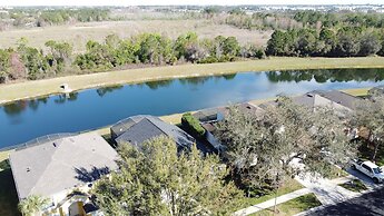 4 Bed in Emerald Island Resort Mins to Disney