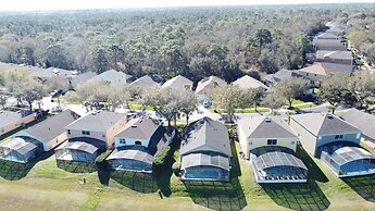 4 Bed in Emerald Island Resort Mins to Disney