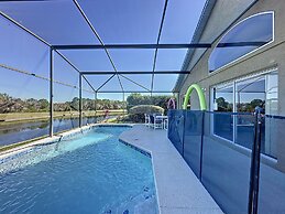 4 Bed in Emerald Island Resort Mins to Disney