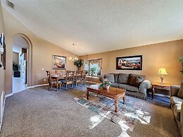 4 Bed in Emerald Island Resort Mins to Disney