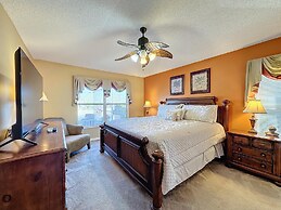 4 Bed in Emerald Island Resort Mins to Disney