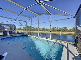 4 Bed in Emerald Island Resort Mins to Disney