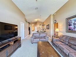 4 Bed in Emerald Island Resort Mins to Disney