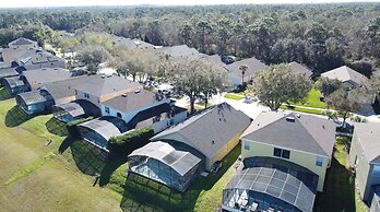 4 Bed in Emerald Island Resort Mins to Disney