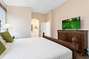 South Facing Pool 4 Bedroom 3 Bath Villa