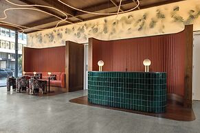 DUO Hotel Lisbon, Curio Collection by Hilton