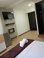 Hotel Lares 70 Laureles