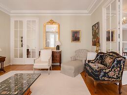 Paris Prestige Rousseau Residence