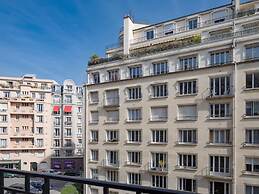 Paris Prestige Rousseau Residence