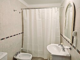 Large Apartment Villa Urquiza