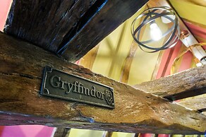 Luxury 8 Bed Manor House Hot Tub Cinema Room Skytv