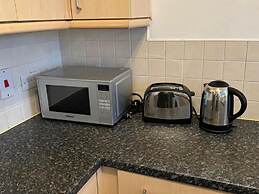 Apt Sleeps5-parkg-netflix-near City Centre/etihad