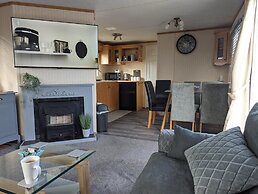 Beach House - Dog Friendly, Anderby Creek