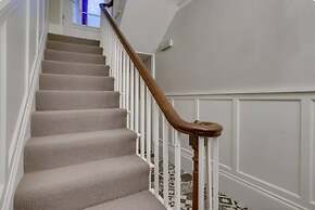 Sedbergh Penthouse - Kingbed - Tv - Wifi