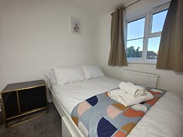 Tyburn Home, Birmingham With Free Parking