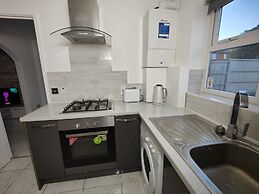 Tyburn Home, Birmingham With Free Parking