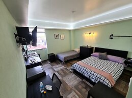 Suites Plaza Acequia
