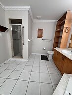 Beautiful Queen Room
