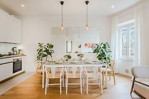 Casa Daria in Lucca With 4 Bedrooms and 3 Bathrooms