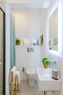 Casa Daria in Lucca With 4 Bedrooms and 3 Bathrooms