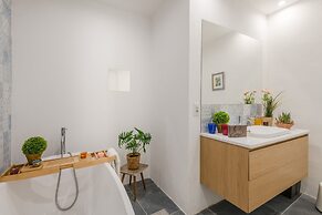 Casa Daria in Lucca With 4 Bedrooms and 3 Bathrooms