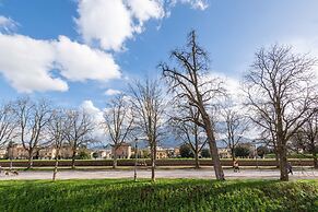 Casa Daria in Lucca With 4 Bedrooms and 3 Bathrooms