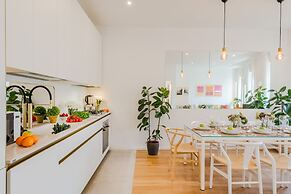 Casa Daria in Lucca With 4 Bedrooms and 3 Bathrooms