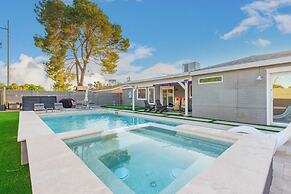 Sunsets on 11th by Avantstay Resort-style Pool + Hot Tub Game Room