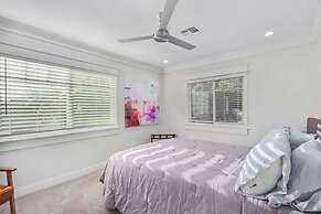 Sunsets on 11th by Avantstay Resort-style Pool + Hot Tub Game Room