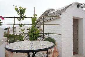 TrulliOcchiDiPietraHistoricalExperience