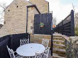 The Swans Nest Lock View