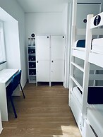 Partenope Hostel and Suites