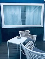 Partenope Hostel and Suites