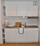 Partenope Hostel and Suites