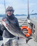 Driftwood Wilderness Lodge