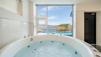 Geoje Badageurigo Pension