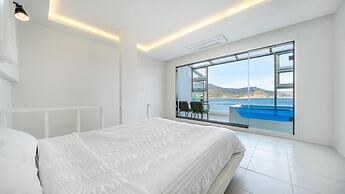 Geoje Badageurigo Pension