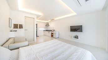 Geoje Badageurigo Pension