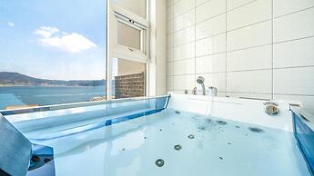 Geoje Badageurigo Pension