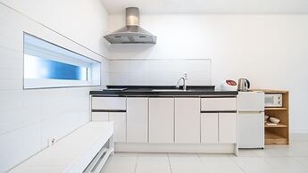 Geoje Badageurigo Pension