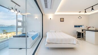 Geoje Badageurigo Pension