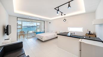 Geoje Badageurigo Pension