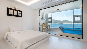 Geoje Badageurigo Pension