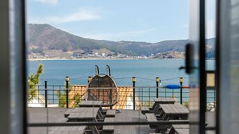 Geoje Badageurigo Pension