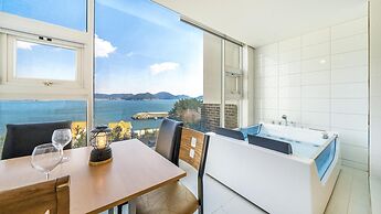 Geoje Badageurigo Pension