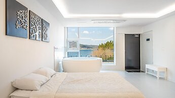 Geoje Badageurigo Pension