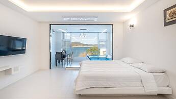 Geoje Badageurigo Pension